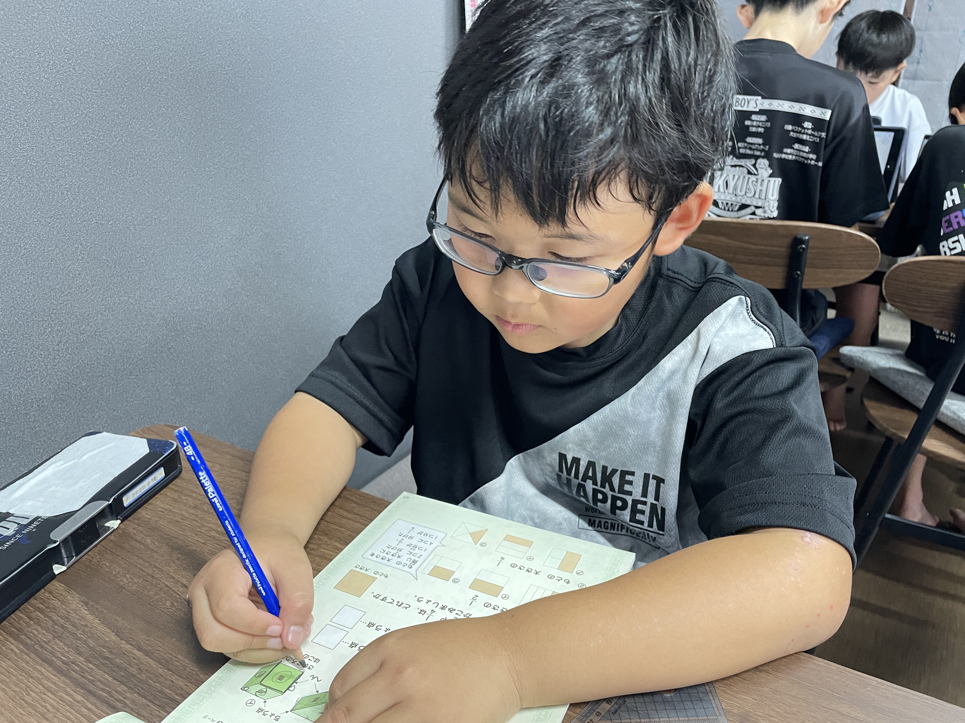 夏休みの宿題を終えた子どもたちの学習｜鹿児島市松原町｜運動＆学習教室BIGTREE